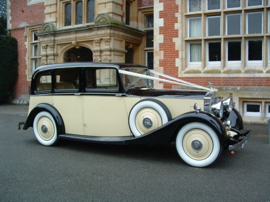 Vintage Rolls Royce Wedding Car 