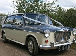 1967 MG 1300 for wedding hire in Letchworth