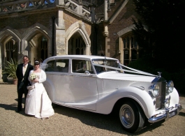 Classic Rolls Royce for weddings in Uxbridge