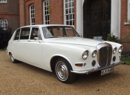 White classic Daimler for weddings in Tunbridge Wells