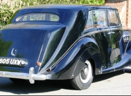 Rolls Royce Silver Wraith for weddings in Twickenham