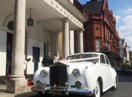 Classic Rolls Royce wedding car in Tottenham